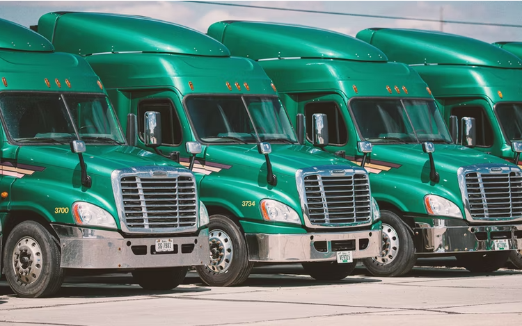 Building Your Fleet: How to Grow Your Trucking Company