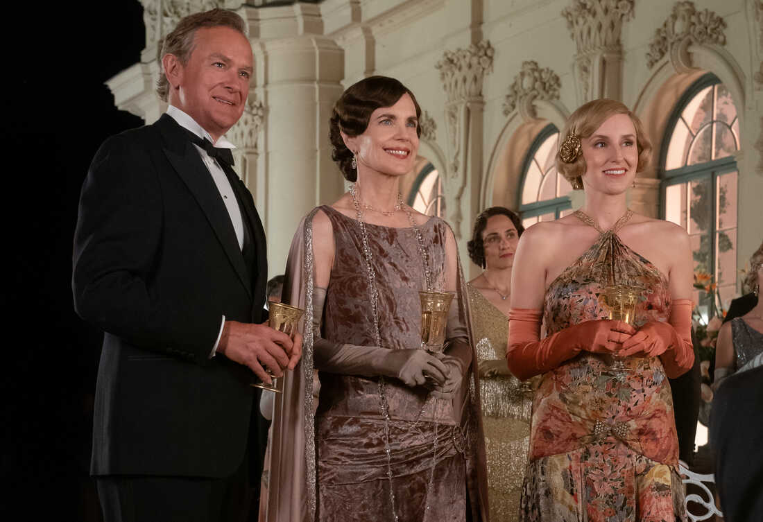 4178_D050_01042_RC3

Elizabeth McGovern stars as Cora Grantham and Laura Carmichael as Lady Edith Hexham in DOWNTON ABBEY: A New Era, a Focus Features release.  

Credit: Ben Blackall / © 2022 Focus Features LLC