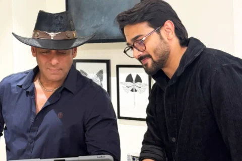 Bhuvan visits Salman at his house; superstar watches his show