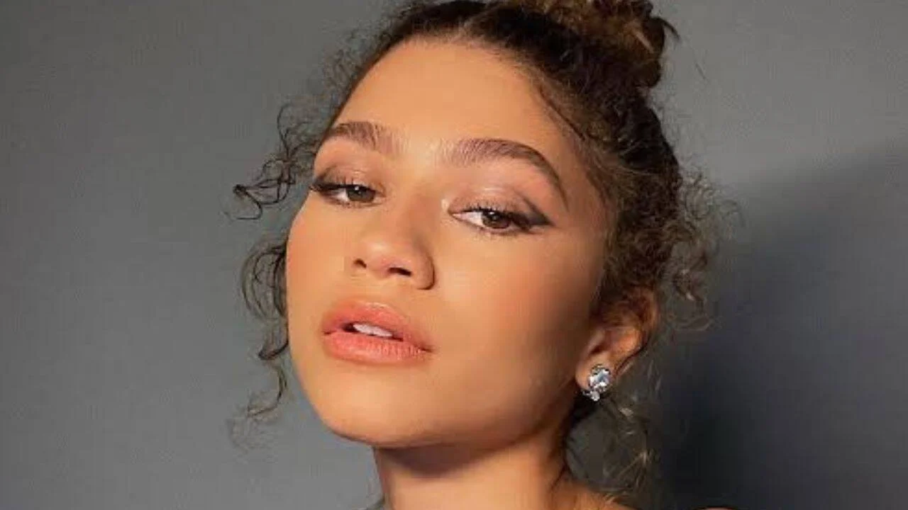 Love quote of the day by Zendaya
