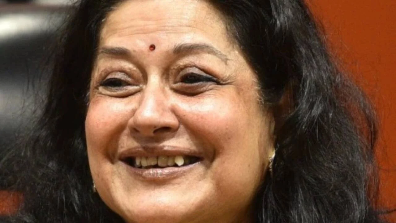 Moushumi Chatterjee on marriage advice to daughter