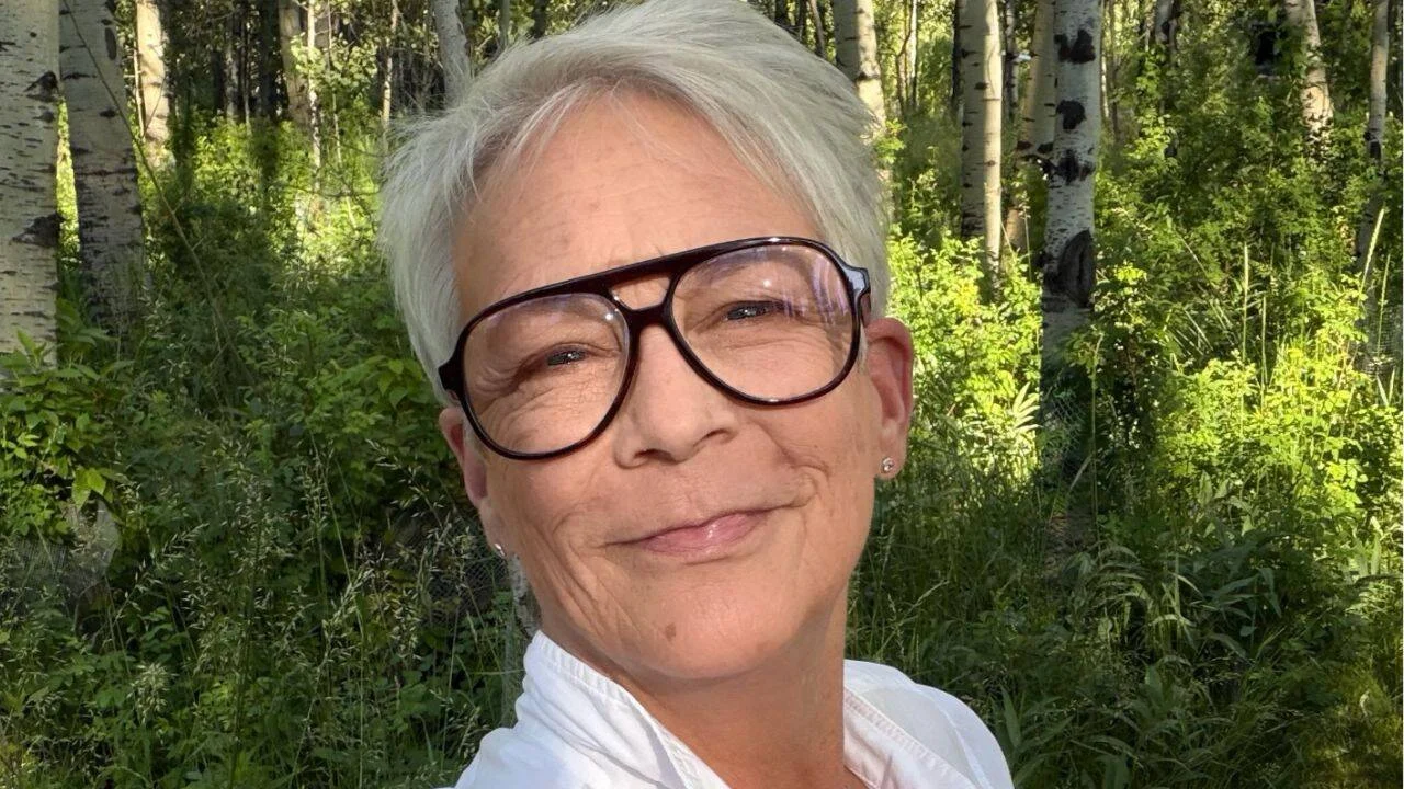 Quote of the day by Jamie Lee Curtis