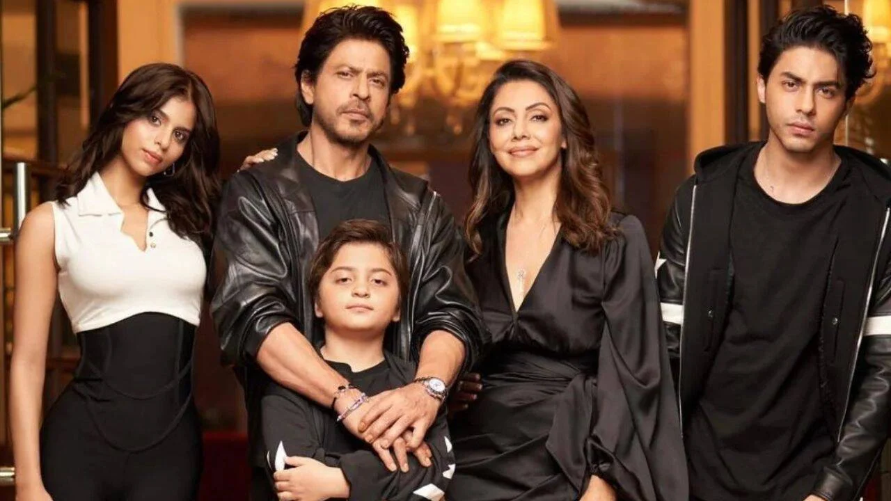 Shah Rukh Khan reveals simple Ganpati celebrations at Mannat before visarjan today