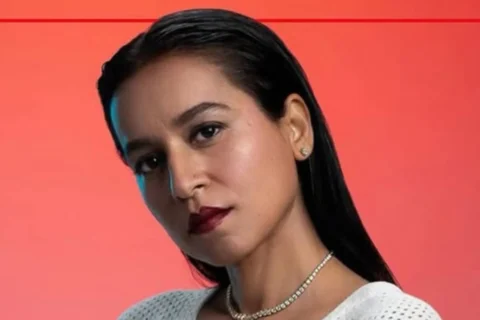 Tillotama REACTS to troll saying she has 'anxiety issues'
