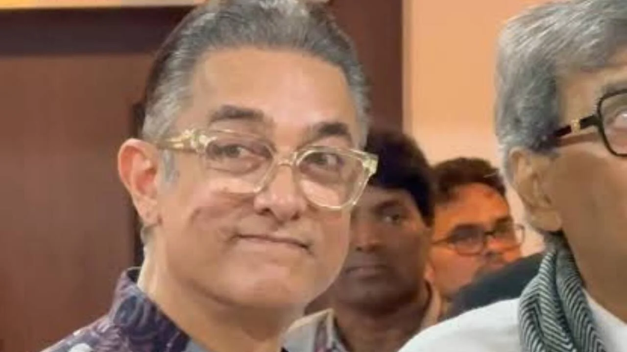 Aamir Khan stops dyeing his hair; says the process had become boring