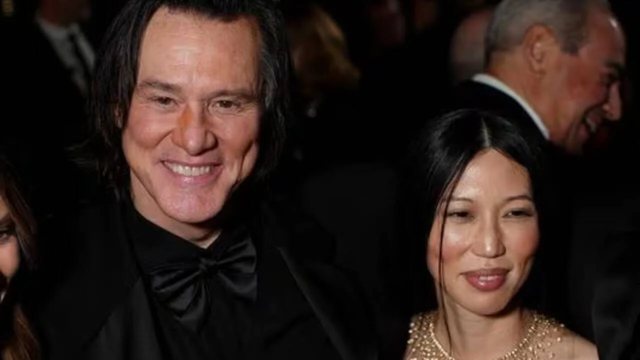 Jim Carrey gets married for the third time, secretly ties the knot with longtime girlfriend