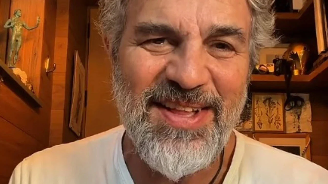 Mark Ruffalo speaks out against recent approval of merger between two media giants