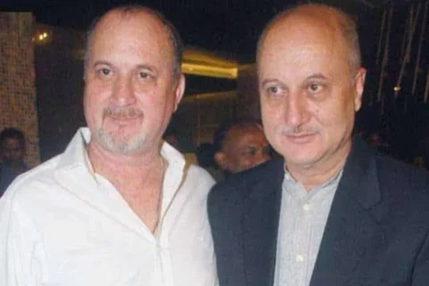 Raju recalls being diagnosed with bladder cancer, brother Anupam slapped him